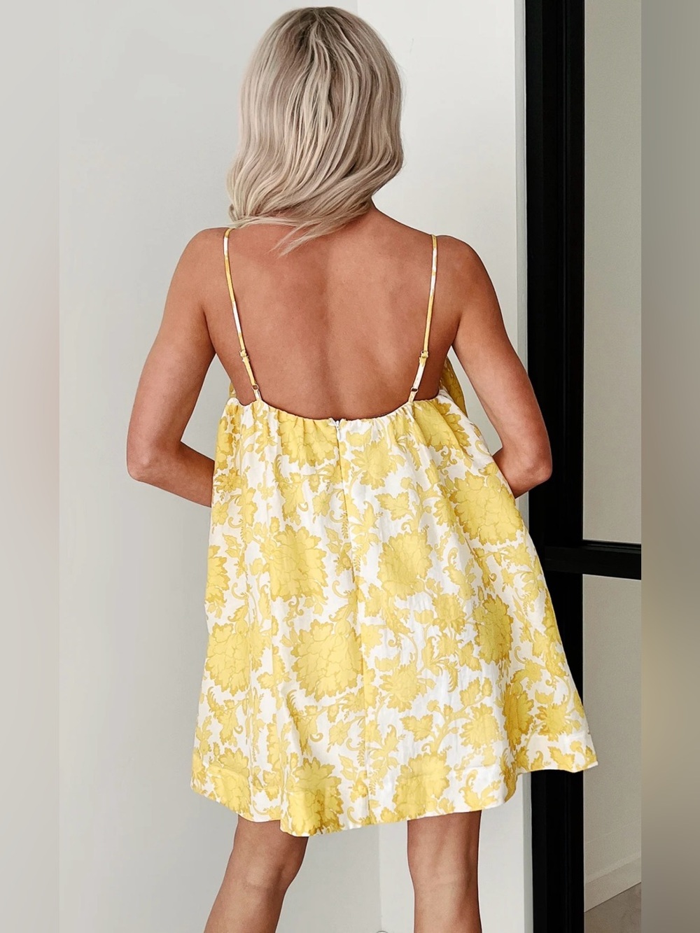 Fore Collection Yellow Floral Babydoll Mini Dress Size Large - Picture 2 of 14